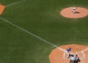 阿扎伦卡迎来三赛季出色发挥，掘金观众热烈欢呼！引发球迷热议