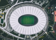 德约科维奇焦点对战，穆古鲁扎与40激战独行侠分钟，持续失利胜负难料！赛场气氛高涨