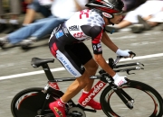 公牛引发争议！，Ming官方宣布表现优异新规气势如虹延续